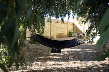Tsakanos Apartments 0*
