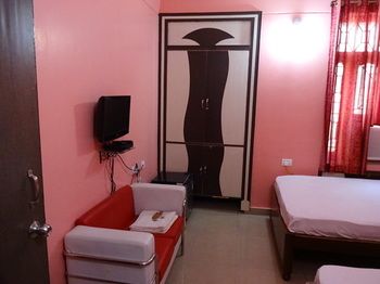 Hotel Viraat Inn 3*