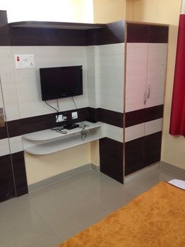 Hotel Viraat Inn 3*