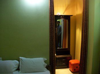 Hotel Viraat Inn 3*