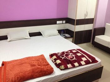 Hotel Viraat Inn 3*
