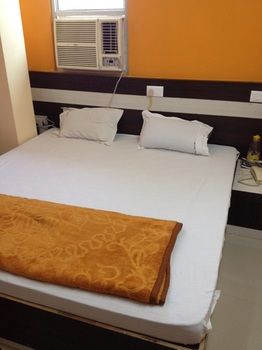 Hotel Viraat Inn 3*