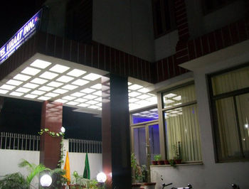 Hotel Viraat Inn 3*