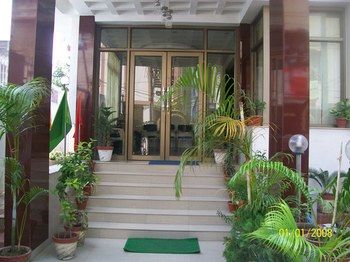 Hotel Viraat Inn 3*