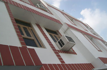 Hotel Viraat Inn 3*