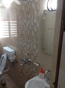 Hotel Viraat Inn 3*
