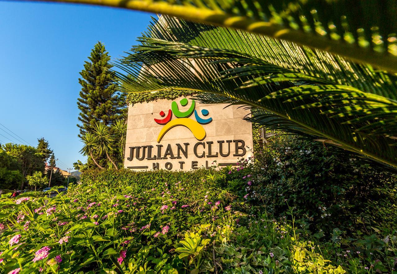 Julian Club Hotel 4*