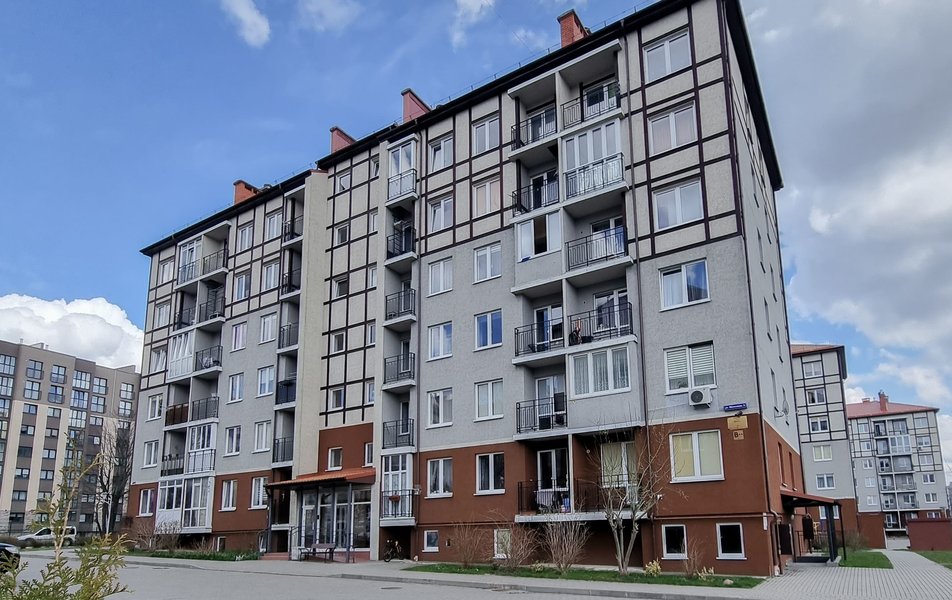 «LovelyHome39» \/ «ЛавлиХоум39 на Яблоневой 8» апартаменты 3*