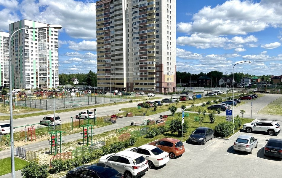 «Патрики мкр. 15, д. 42» апартаменты 2*