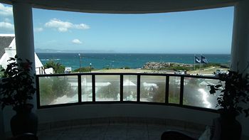 Misty Waves Boutique Hotel 4*