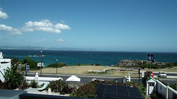 Misty Waves Boutique Hotel 4*