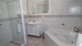 Misty Waves Boutique Hotel 4*
