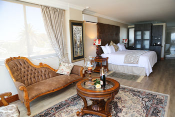 Misty Waves Boutique Hotel 4*