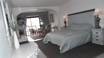 Misty Waves Boutique Hotel 4*