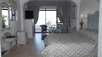 Misty Waves Boutique Hotel 4*