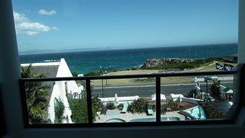 Misty Waves Boutique Hotel 4*