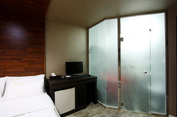 ATTI HOTEL 3*