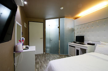 ATTI HOTEL 3*