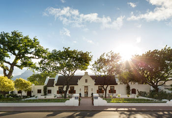Leeu House 5*