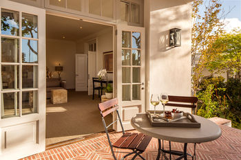 Leeu House 5*