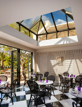 Leeu House 5*