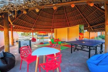 Azao Resort & Spa 4*