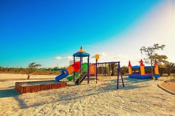 Azao Resort & Spa 4*