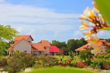 Azao Resort & Spa 4*