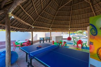 Azao Resort & Spa 4*