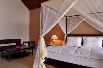 Azao Resort & Spa 4*
