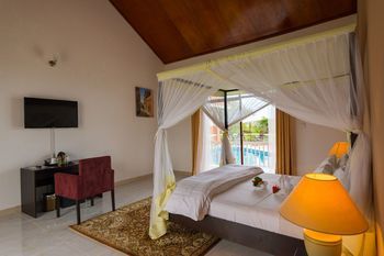 Azao Resort & Spa 4*