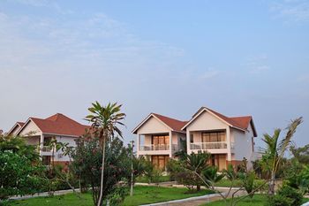 Azao Resort & Spa 4*