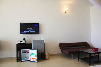 Azao Resort & Spa 4*