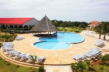 Azao Resort & Spa 4*