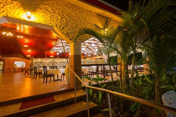 Azao Resort & Spa 4*