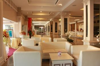VWish Hotel 3*