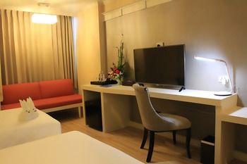 VWish Hotel 3*