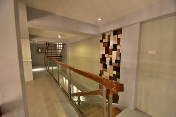 Almont City Hotel 3*