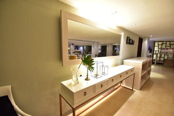 Almont City Hotel 3*