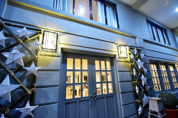 Almont City Hotel 3*