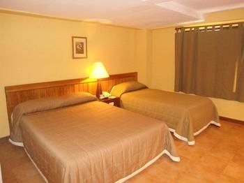 Almont City Hotel 3*