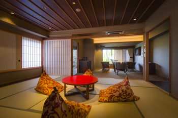 Fujisan Onsen Bessho SASA 4*