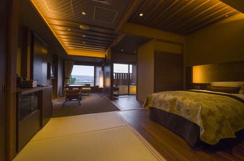 Fujisan Onsen Bessho SASA 4*