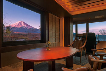 Fujisan Onsen Bessho SASA 4*