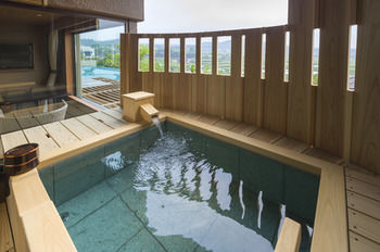 Fujisan Onsen Bessho SASA 4*