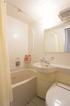 Hotel Wingport 3*
