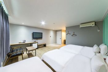 OST Hotel 2*