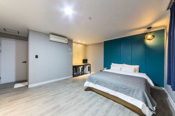 OST Hotel 2*