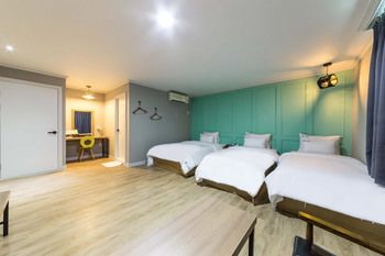 OST Hotel 2*