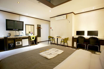 OST Hotel 2*
